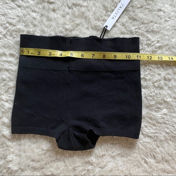 Yalivta Girls Knit Dance Shorts - Picture 8 of 11